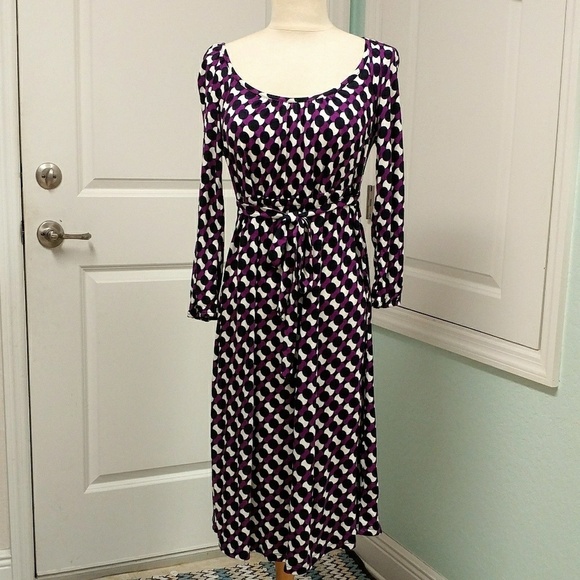 Old Navy 3/4 Sleeve Knit Maternity Dress - Picture 2 of 6